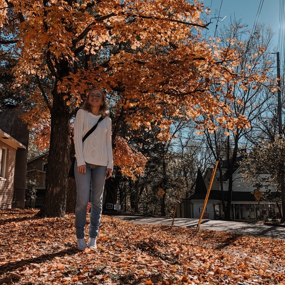 Meet your Posher, Ashley - Picture 6 of 8